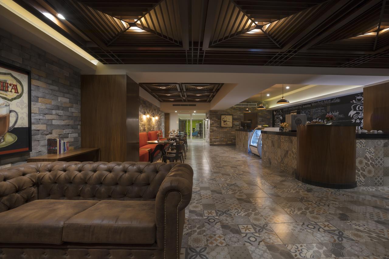 Krystal Grand Nuevo Vallarta Exterior foto