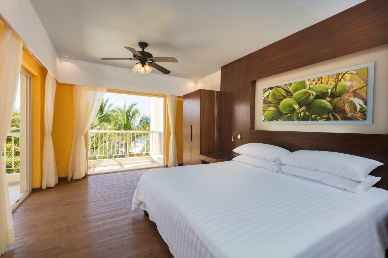 Krystal Grand Nuevo Vallarta Exterior foto
