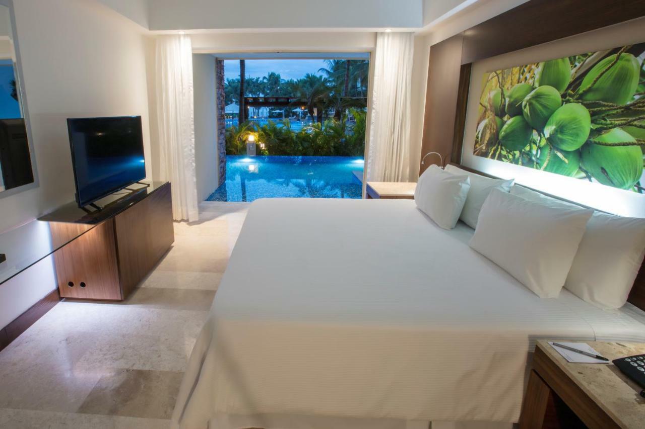 Krystal Grand Nuevo Vallarta Exterior foto